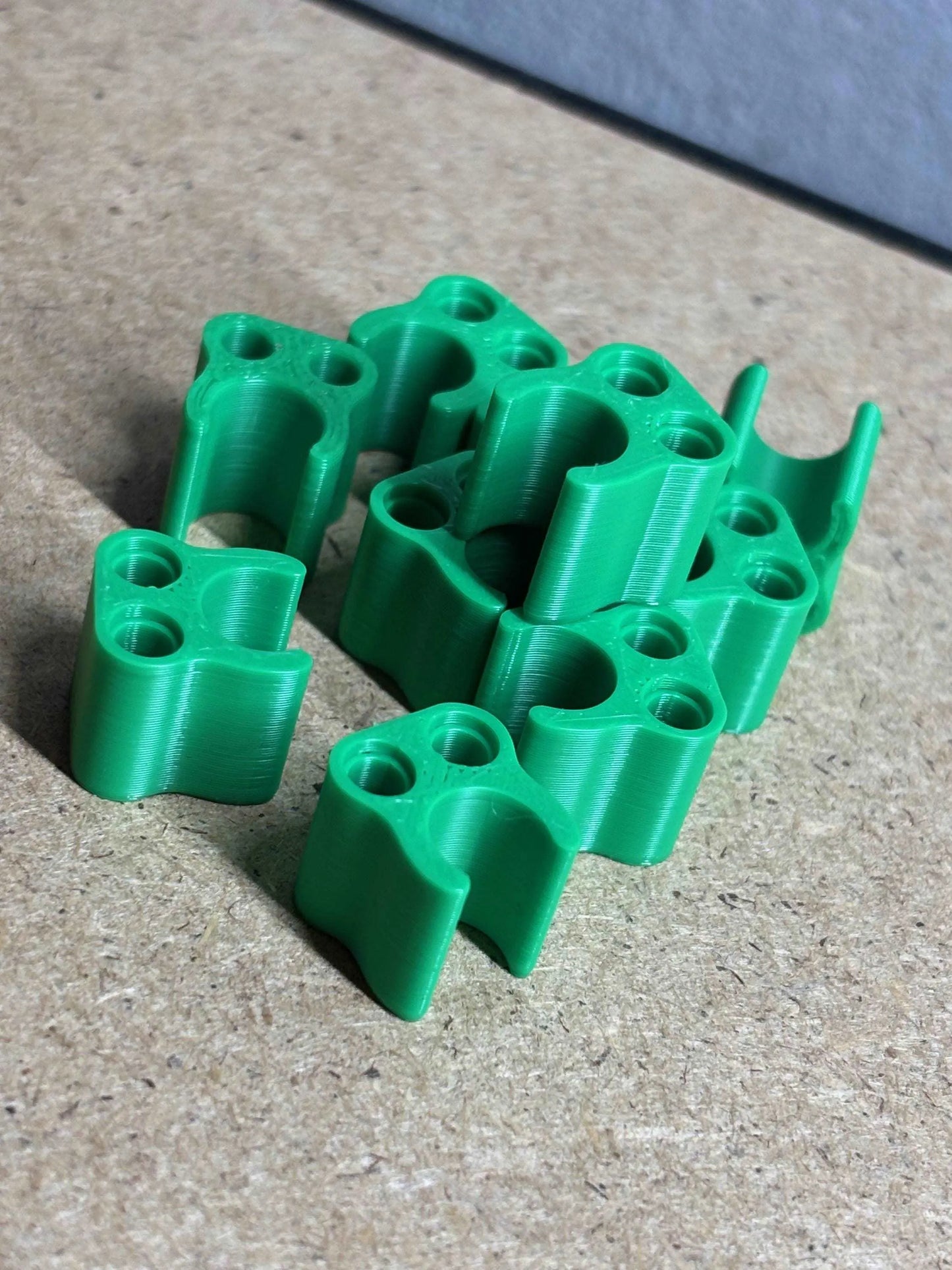 Clips Rpm sur câble bougie karting - IKO 3D Shop