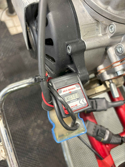 Fichier STL Support Compteur OPPAMA PET-3200R pour Karting – IKO3D